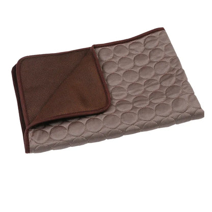 Keep Your Pup Cool This Summer with Our Breathable and Washable Cooling Dog Mat - Perfect for All Sizes!