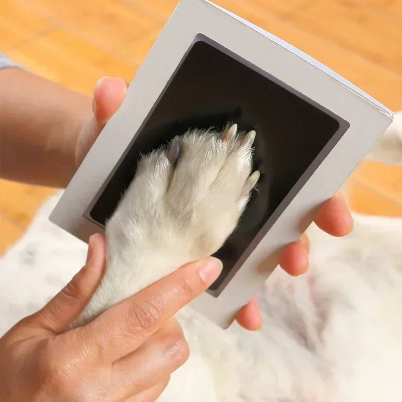Capture Cherished Memories with Our Safe Non-Toxic Pet Footprint and Handprint Pad - Perfect for Dogs and Babies!